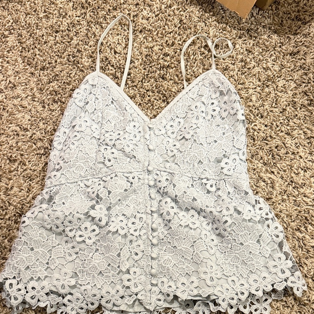 Chic Floral Lace Camisole in Baby Blue